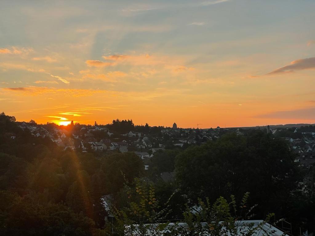 Mayen, Im Mohren, Privatzimmer Nr2, Waldrand, Nahe Nurburgring & Burg Eltz, Gemeinschaftsbad Exteriér fotografie